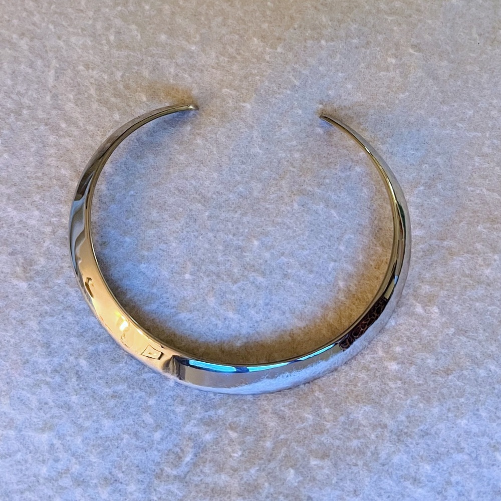 Beautiful real silver collar necklace
